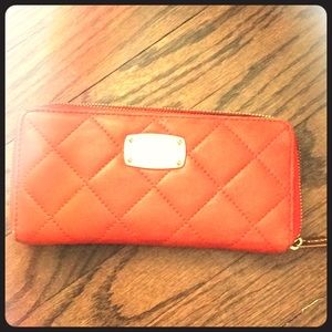 Michael Kors Hamilton Quilted Wallet